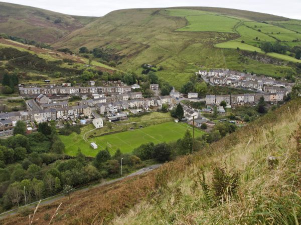 Football ground: Garw - David Bauckham