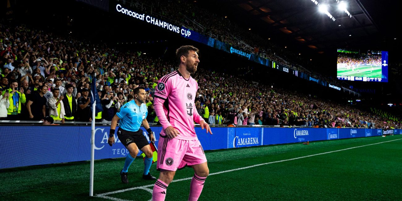 Lionel Messi in action for Inter Miami during 2024 CONCACAF Champions Cup.