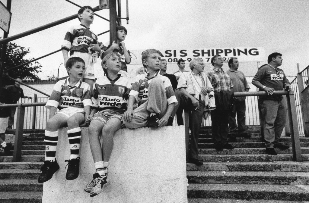 Elm Park, Reading versus Wycombe Wanderers. Tony Davis