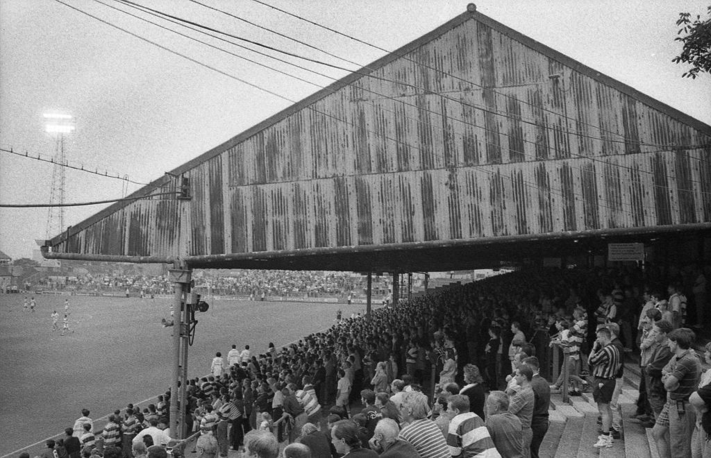 Elm Park, Reading versus Wycombe Wanderers. Tony Davis