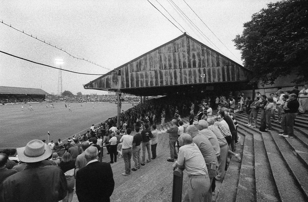 Elm Park, Reading versus Wycombe Wanderers. Tony Davis