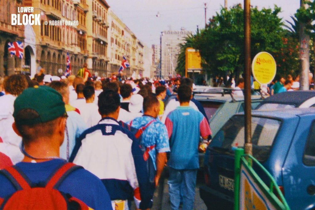 England Fans Italia 90 © Robert Davro
