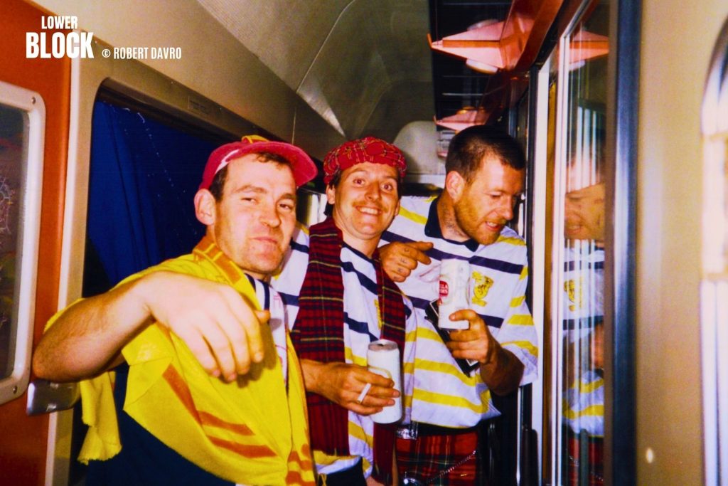 England Fans Italia 90 © Robert Davro