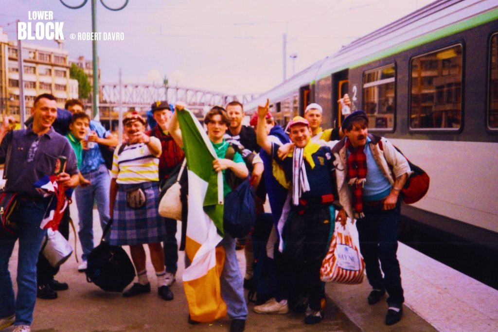 England Fans Italia 90 © Robert Davro