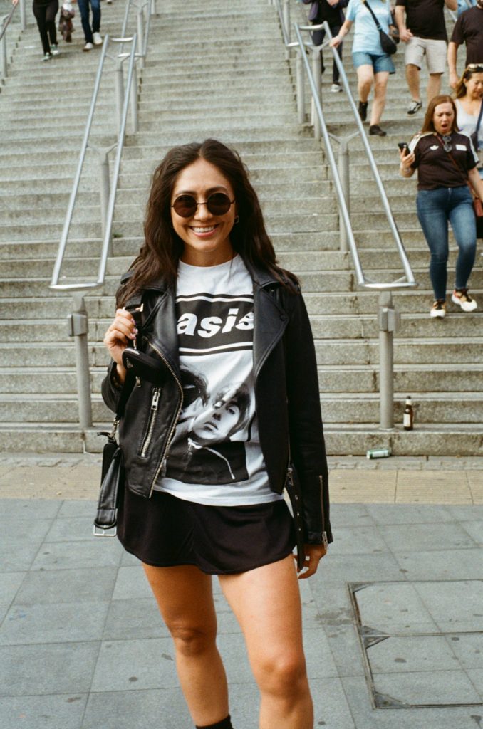 Oasis fans, Wembley Stadium