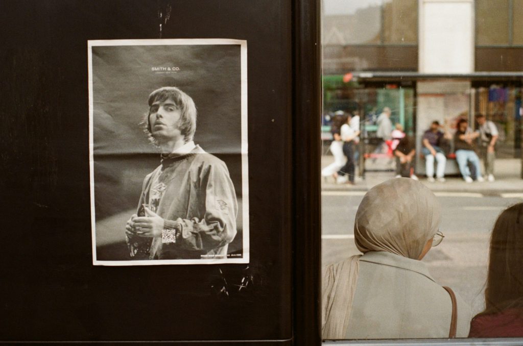 Oasis fans, Wembley Stadium