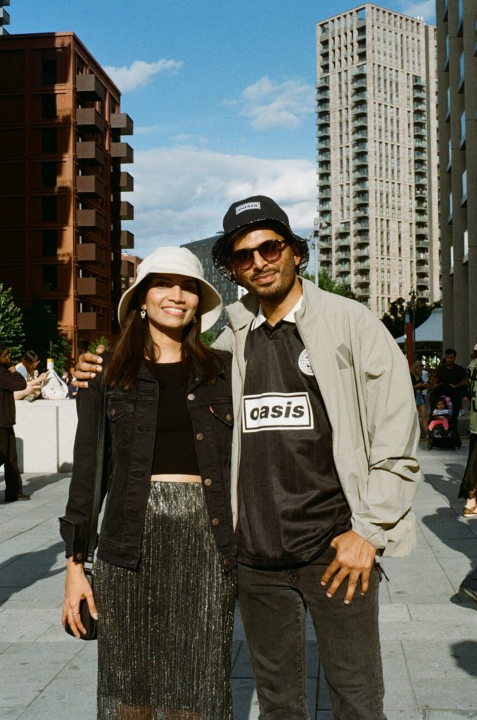 Oasis fans, Wembley Stadium
