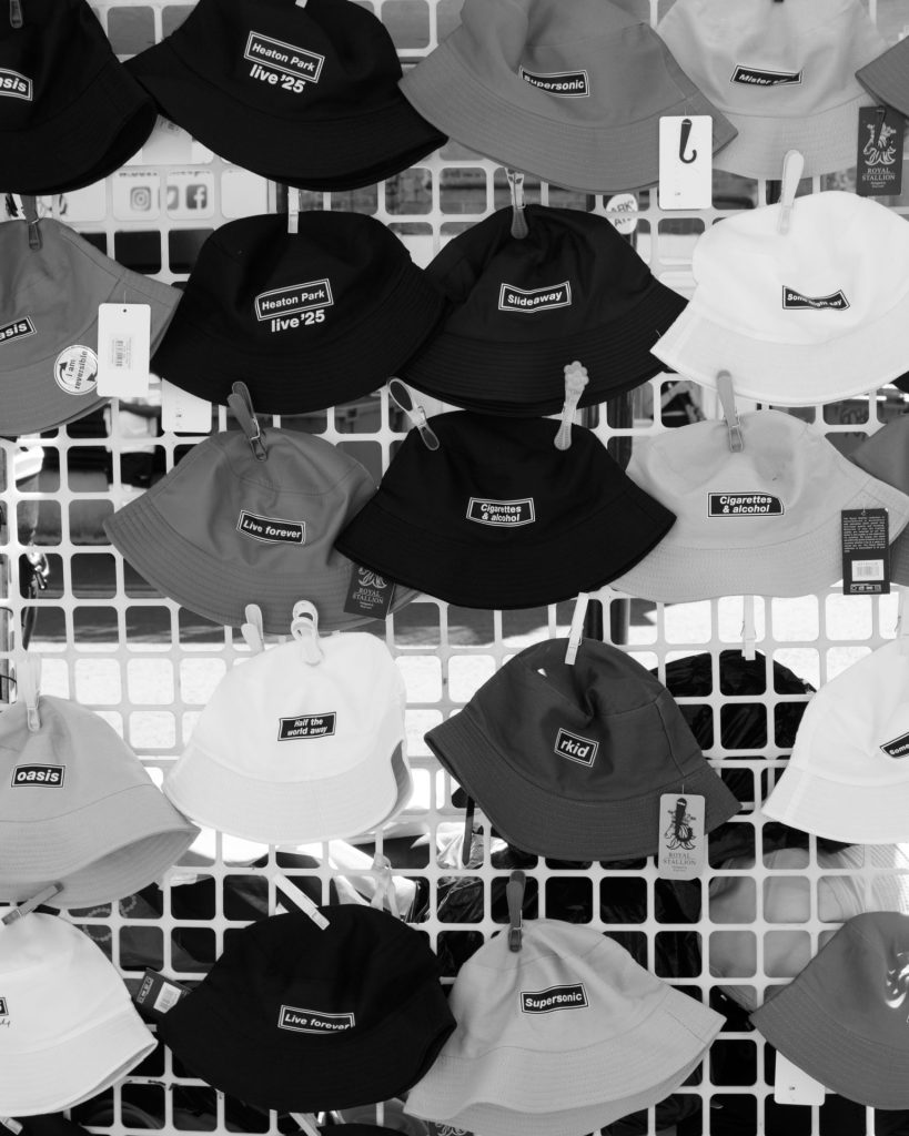 Madferit – Oasis Manchester homecoming By Kate Schultze