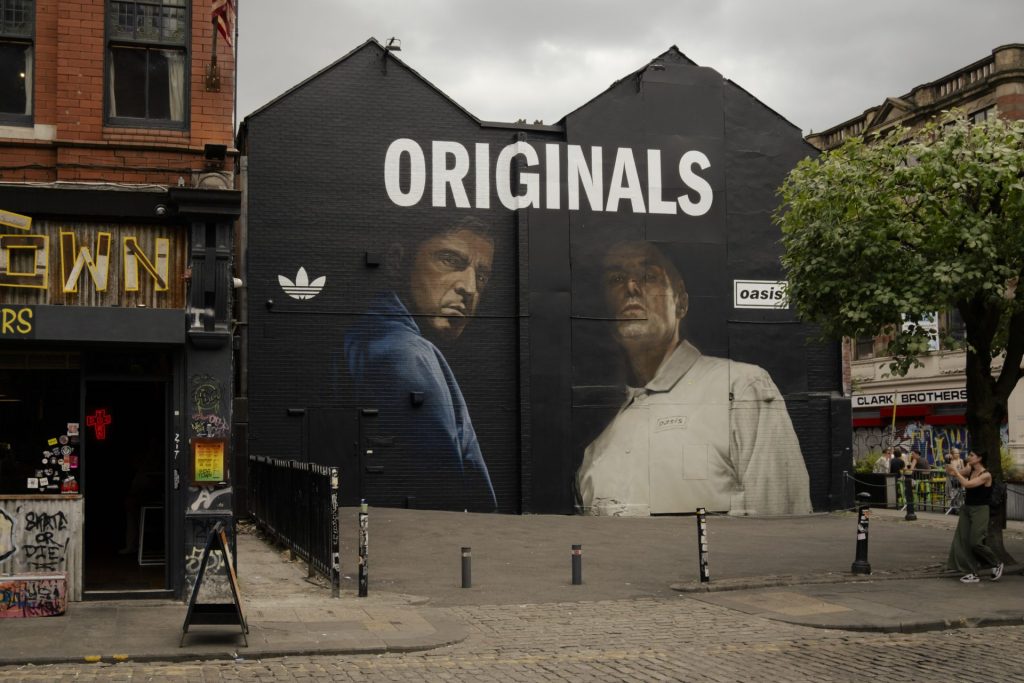 Madferit – Oasis Manchester homecoming 
By Kate Schultze