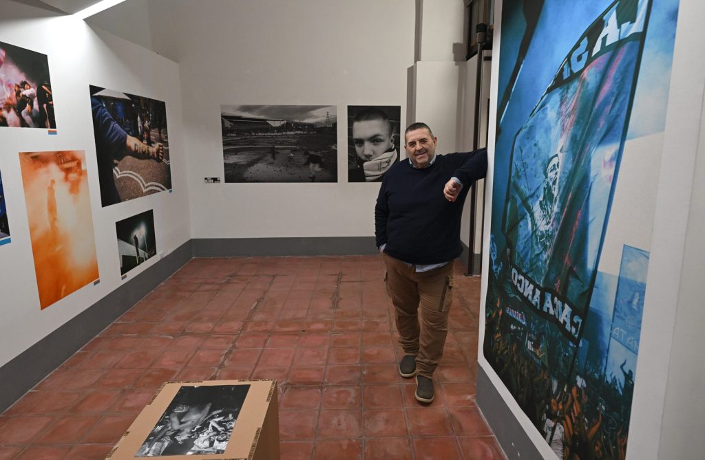 Burnley to Catania, Clive Lawrence Lower Block x 2Lab