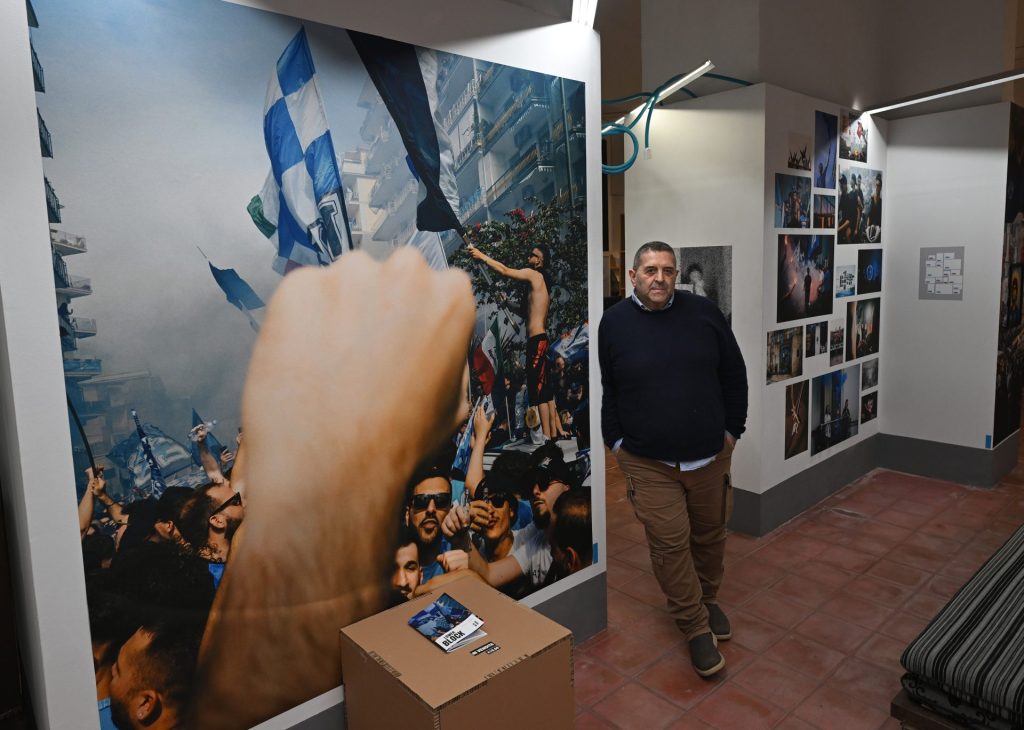 Burnley to Catania, Clive Lawrence Lower Block x 2Lab