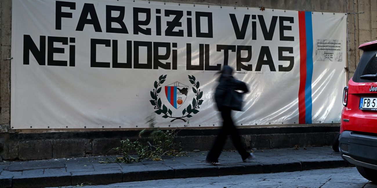 Burnley to Catania, Clive Lawrence Lower Block x 2Lab