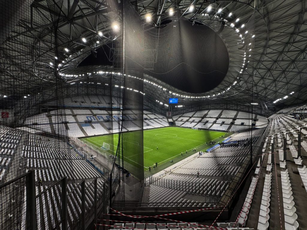 Marseille, Olympique de Marseille, Stade Vélodrome.