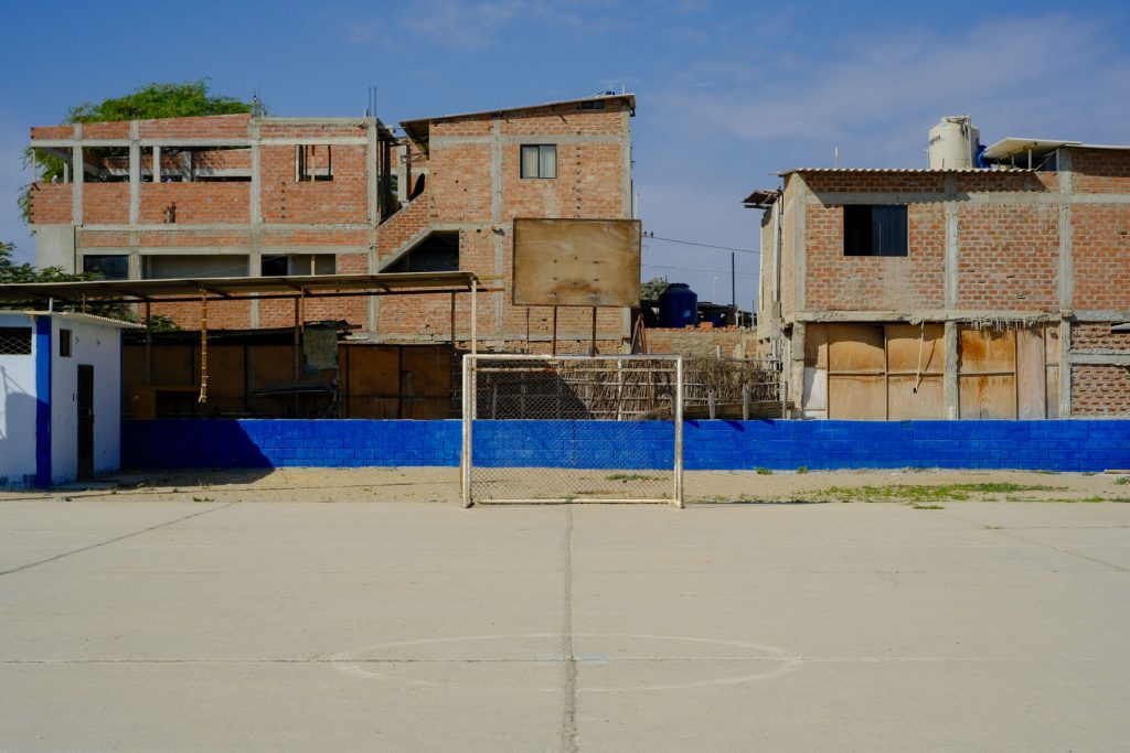 Goal photography project by Jeremy Skirrow. Máncora, Peru